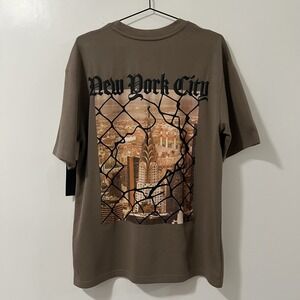 Triumph Tragedy NYC Photoreal Fence Puff Print Oversized T-Shirt Taupe NEW